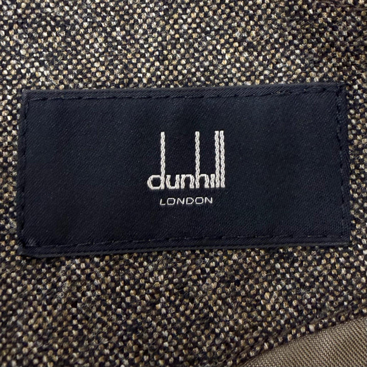 Excellent Dunhill coat Logo buttons, fly front, concealed