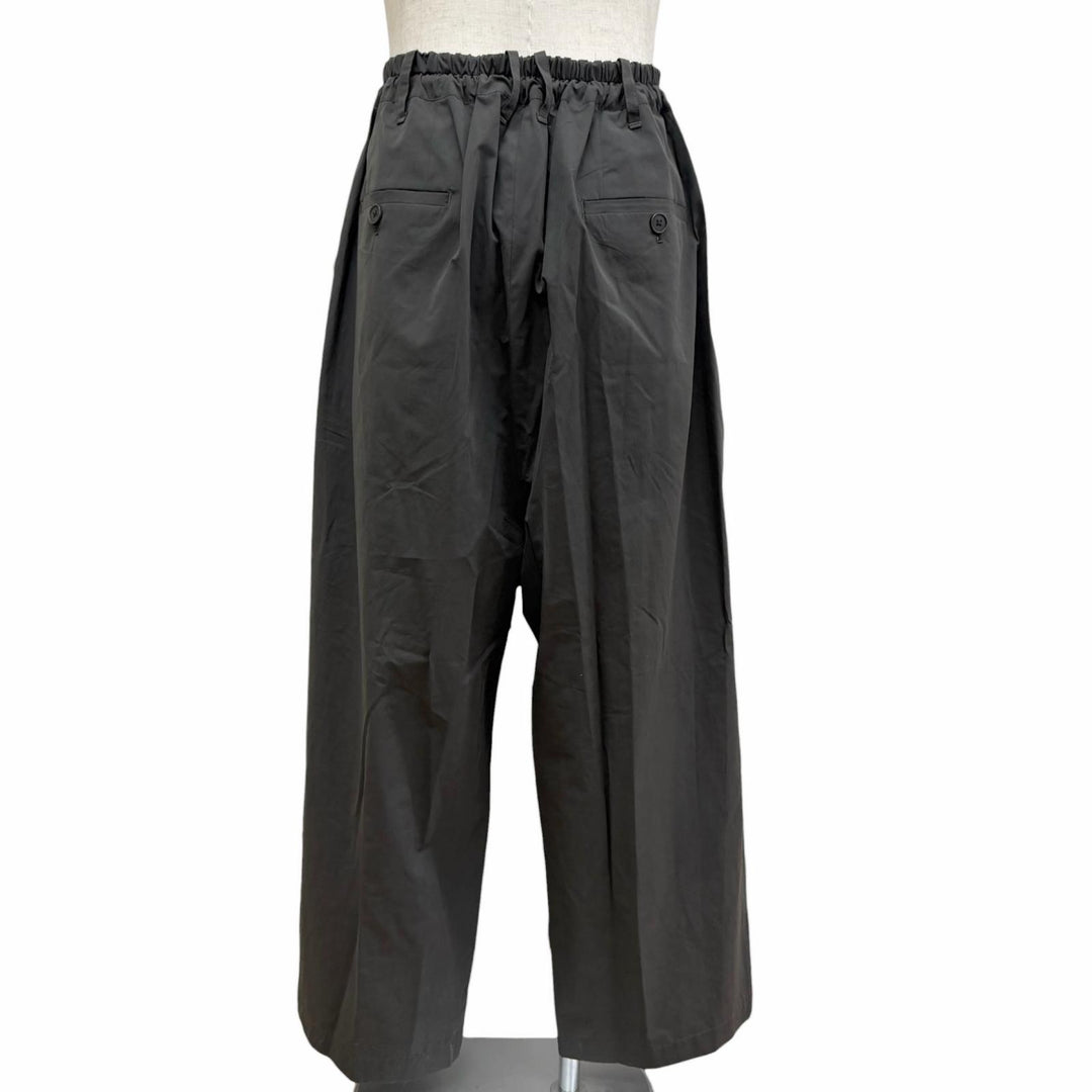 Excellent Edwina Horl two-piece set mens M