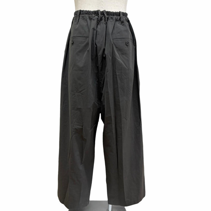 Excellent Edwina Horl two-piece set mens M