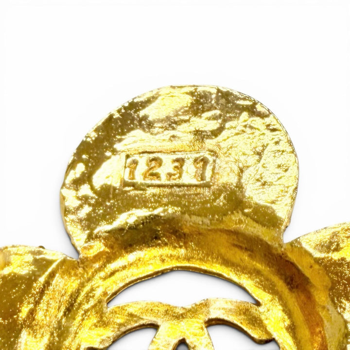 Excellent CHANEL Brooch COCO Mark Flower motif gold Women 28