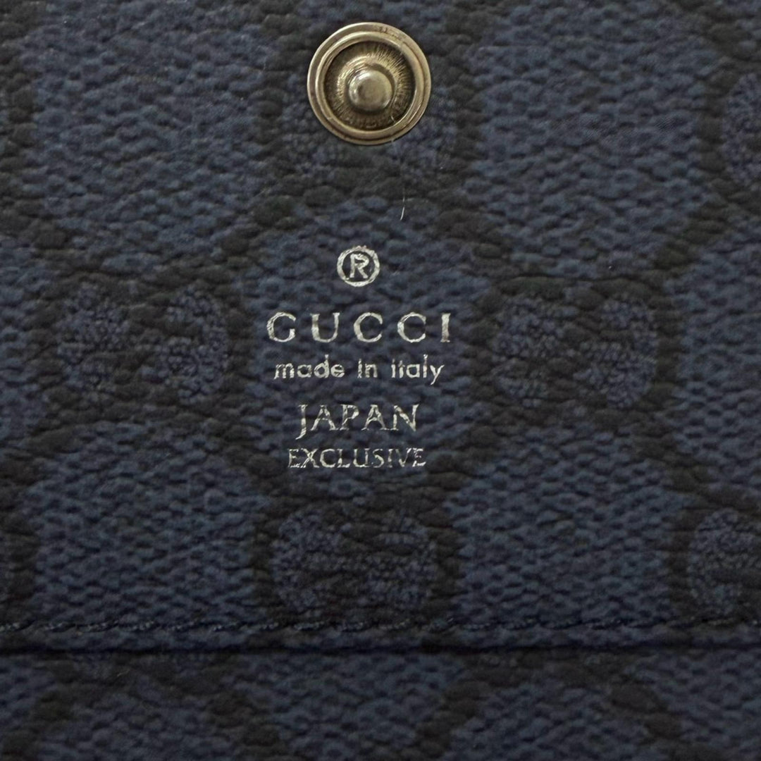 Pristine GUCCI Card Case Japan exclusive: All-over GG logo pattern on the inside