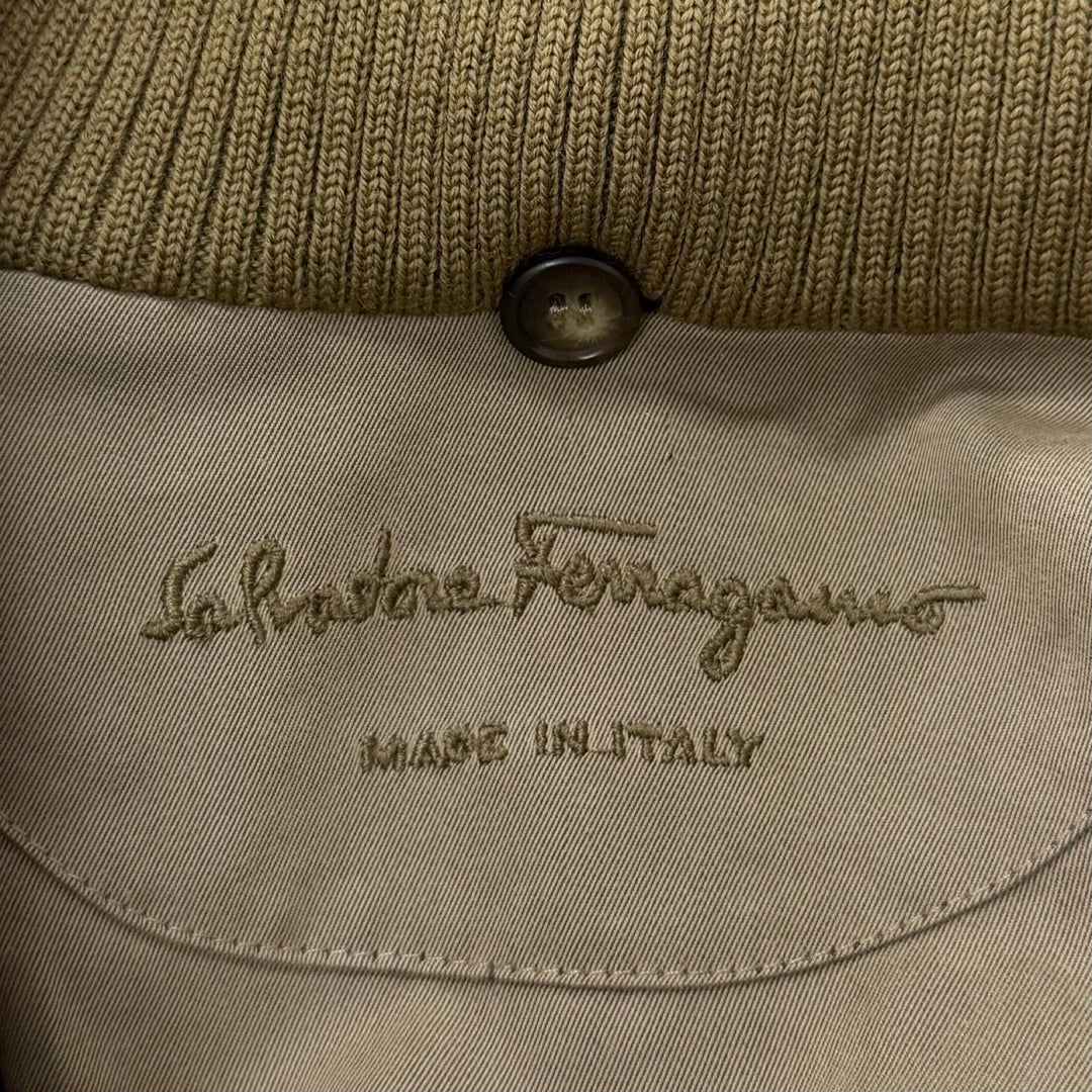 Excellent Salvatore Ferragamo coat Wool-lined 3-way hooded half jacket