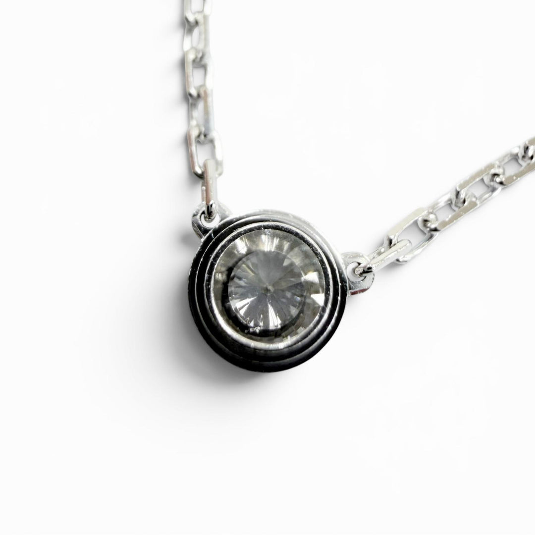 Great Cartier Necklace Amour SM Diamond Necklace White gold 750 Women DDX971