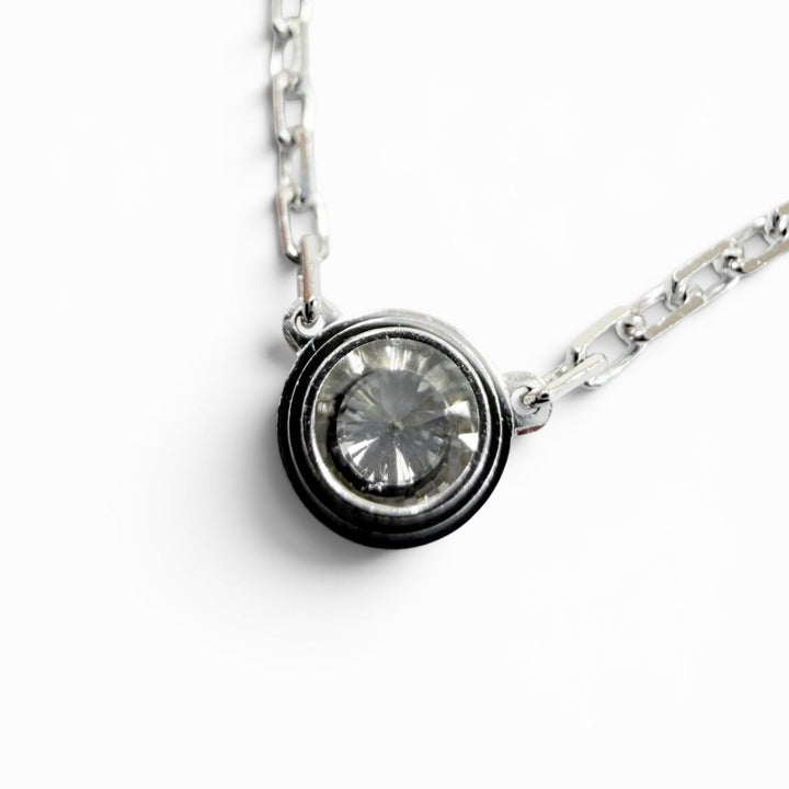 Great Cartier Necklace Amour SM Diamond Necklace White gold 750 Women DDX971
