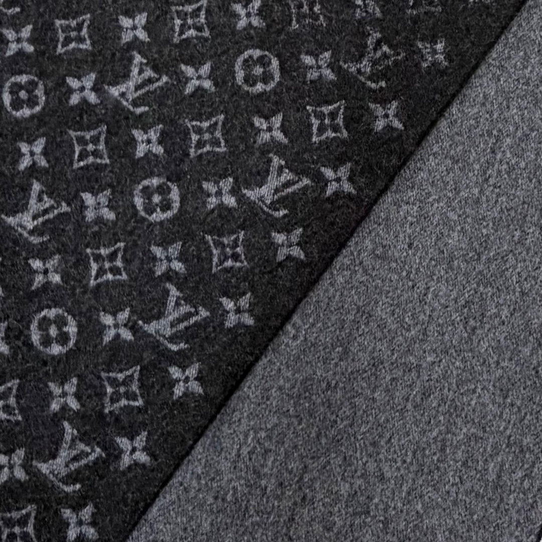 Excellent LOUIS VUITTON Scarf Escharp monogram gradient black cashmere M71607