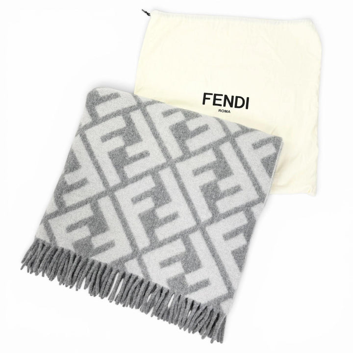 Great FENDI FF logo all-over print fringe blanket/throw gray alpaca Women