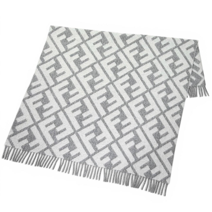 Great FENDI FF logo all-over print fringe blanket/throw gray alpaca Women