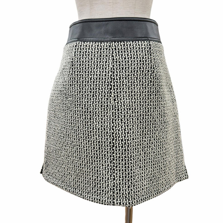 Pristine LOUIS VUITTON Tweed skirt black wool Women 36