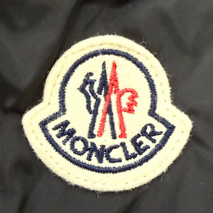 Excellent MONCLER Jacket FELPA APERTACON ZIP freeze black
