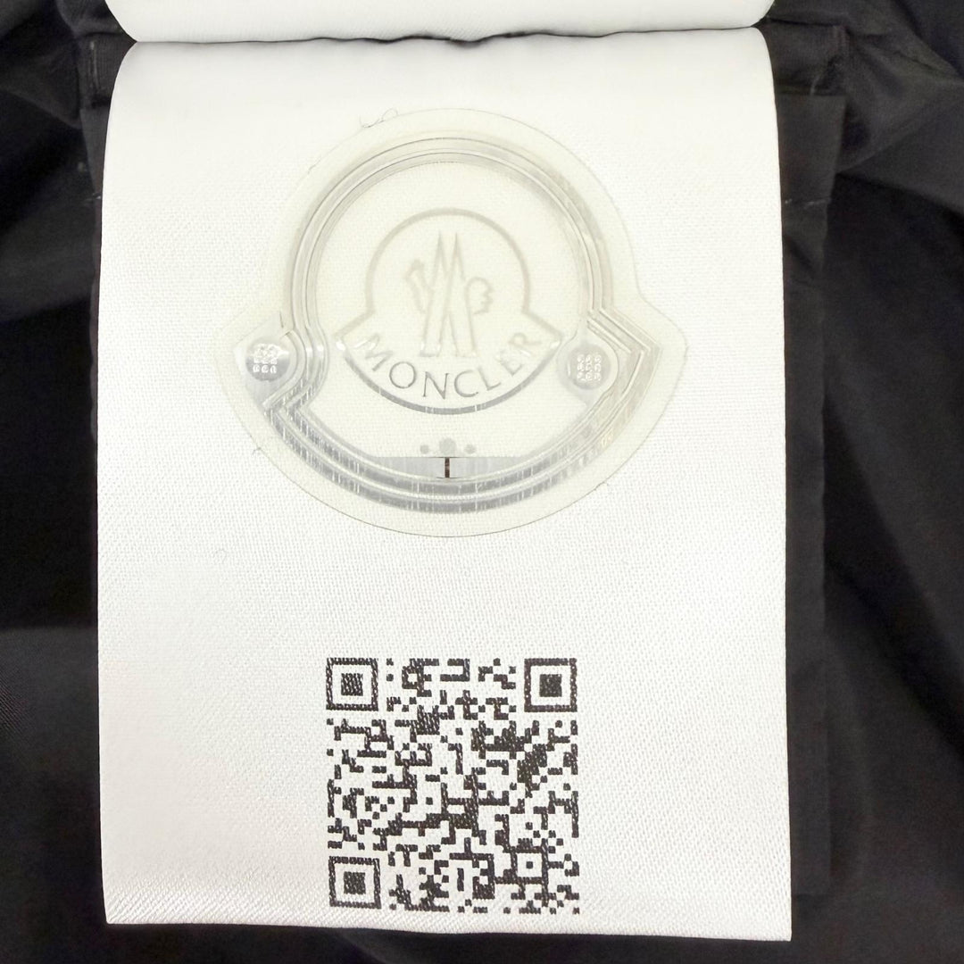 Excellent MONCLER Jacket FELPA APERTACON ZIP freeze black