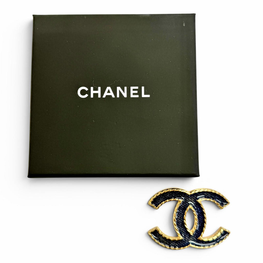 Excellent CHANEL Brooch COCO Mark Denim gold Women I24P ABC726