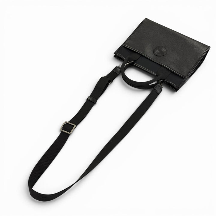 Excellent HUNTING WORLD Shoulder Bag Purchased in 2025: 2-way leather handbag