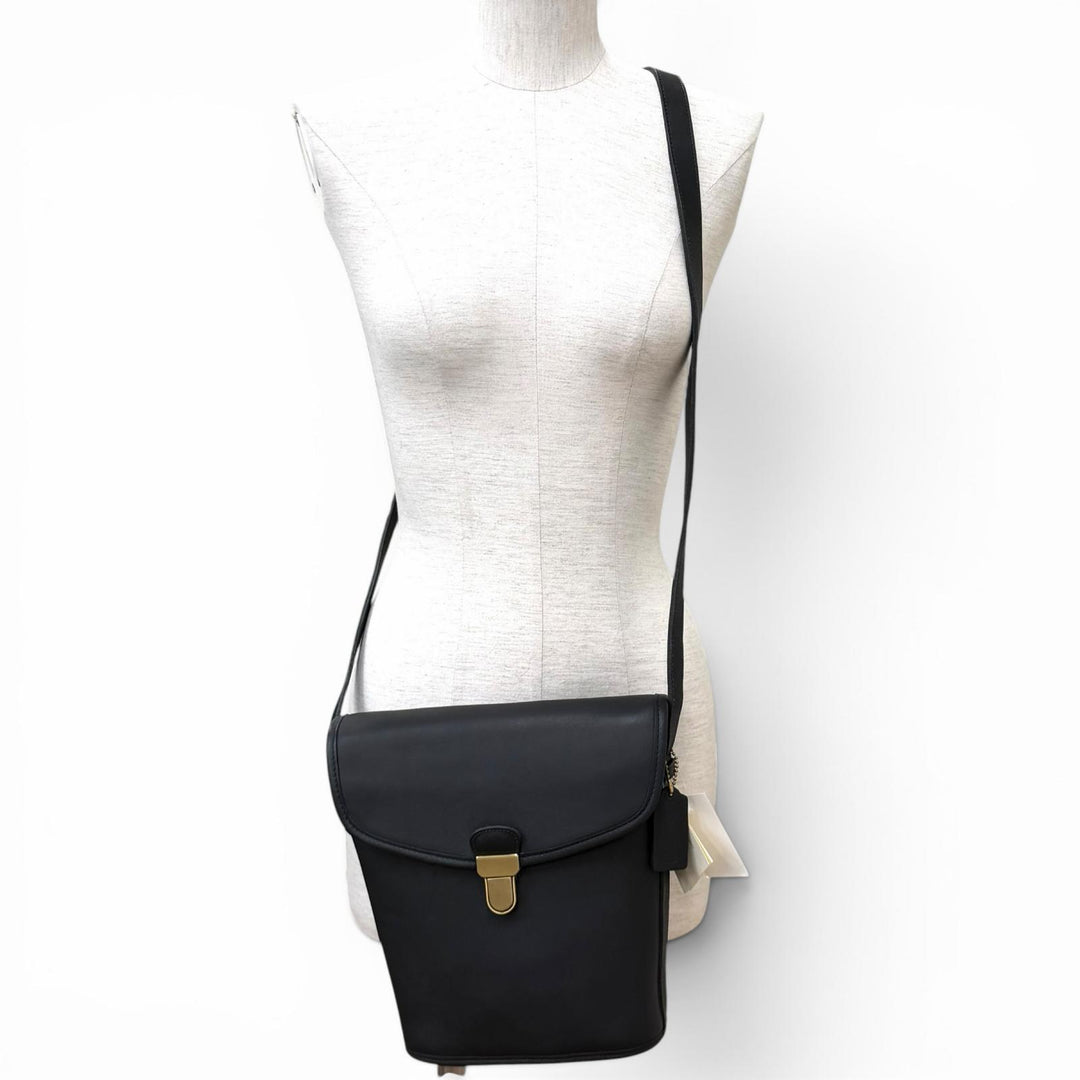 Pristine COACH Shoulder Bag JACKSON BUCKET black Glove leather Women