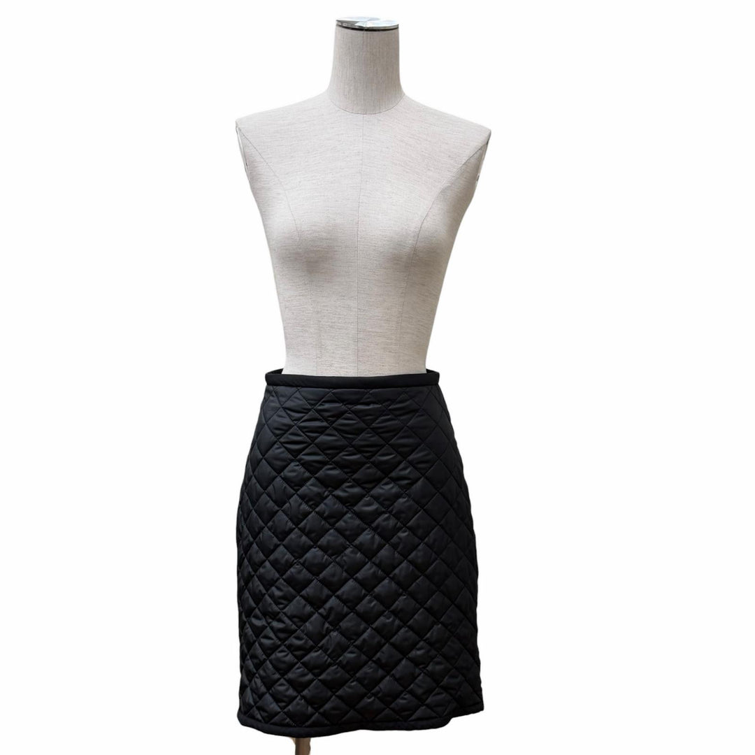 Excellent LOUIS VUITTON Tight Skirt Knee-length quilted black polyester Women 36