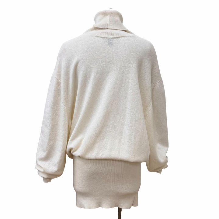 Excellent LOUIS VUITTON one piece Cashmere turtleneck with metal logo cashmere M