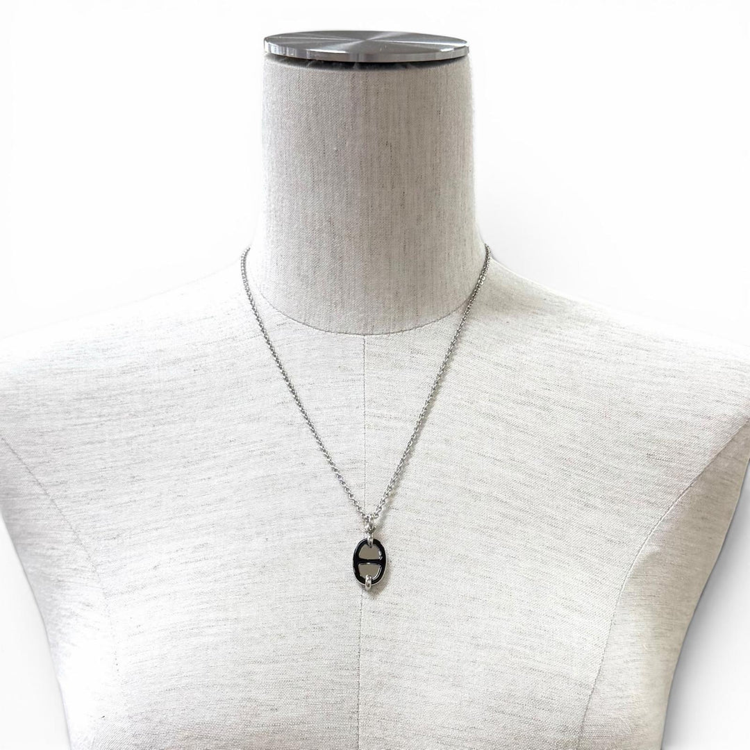 Pristine HERMES Necklace Pendant Mini Maillon PM ChÃ©ne Dunkel black ー Women