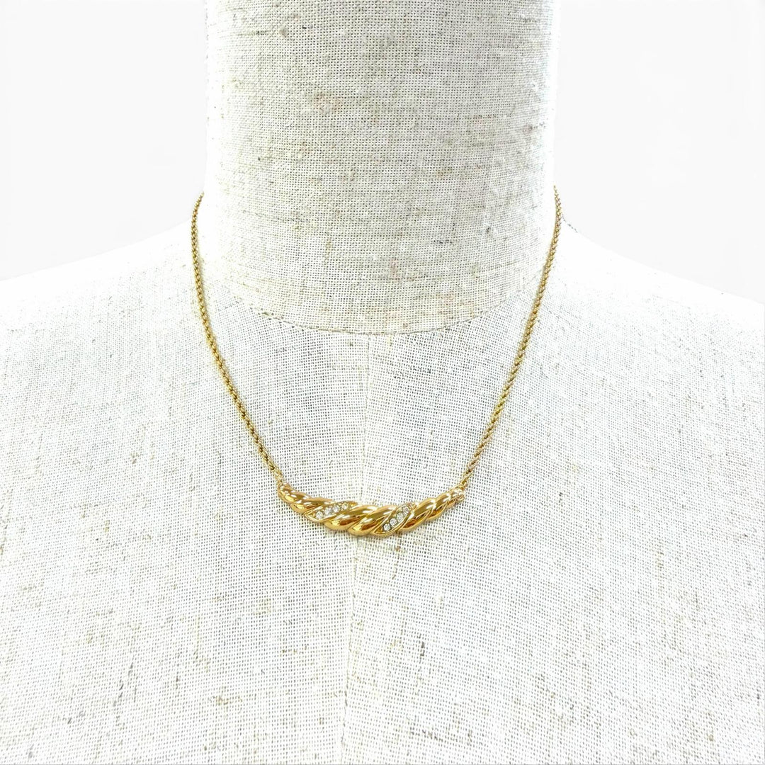Excellent Christian Dior Necklace gold Rhinestone Women
