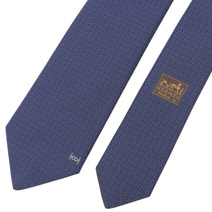 Pristine HERMES tie Maillon Overboard Logo embroidery Navy silk mens 339439T