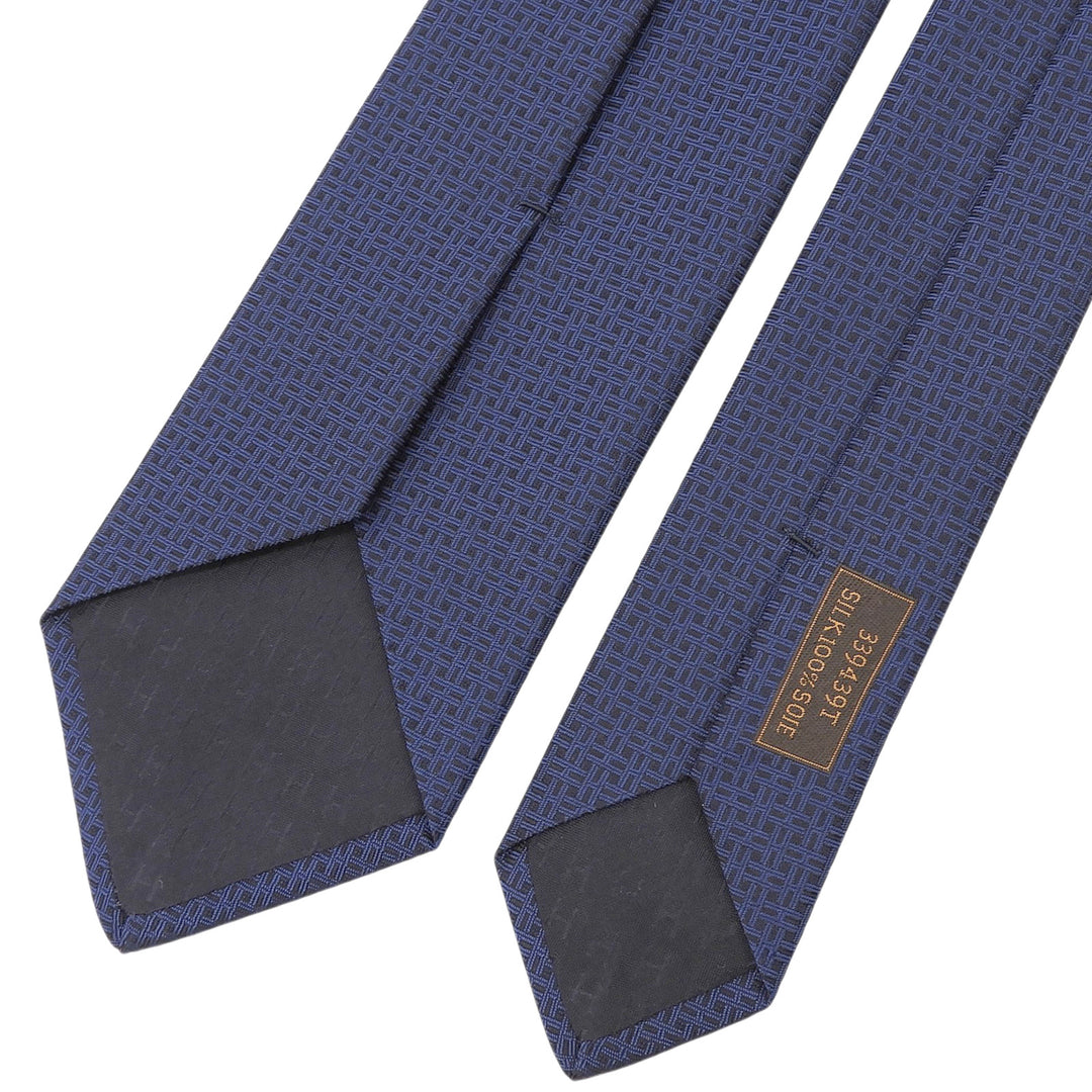 Pristine HERMES tie Maillon Overboard Logo embroidery Navy silk mens 339439T