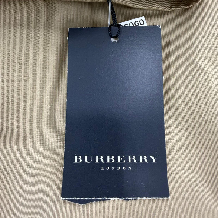 Pristine BURBERRY LONDON coat Nova check pattern lining, with wool liner. 11