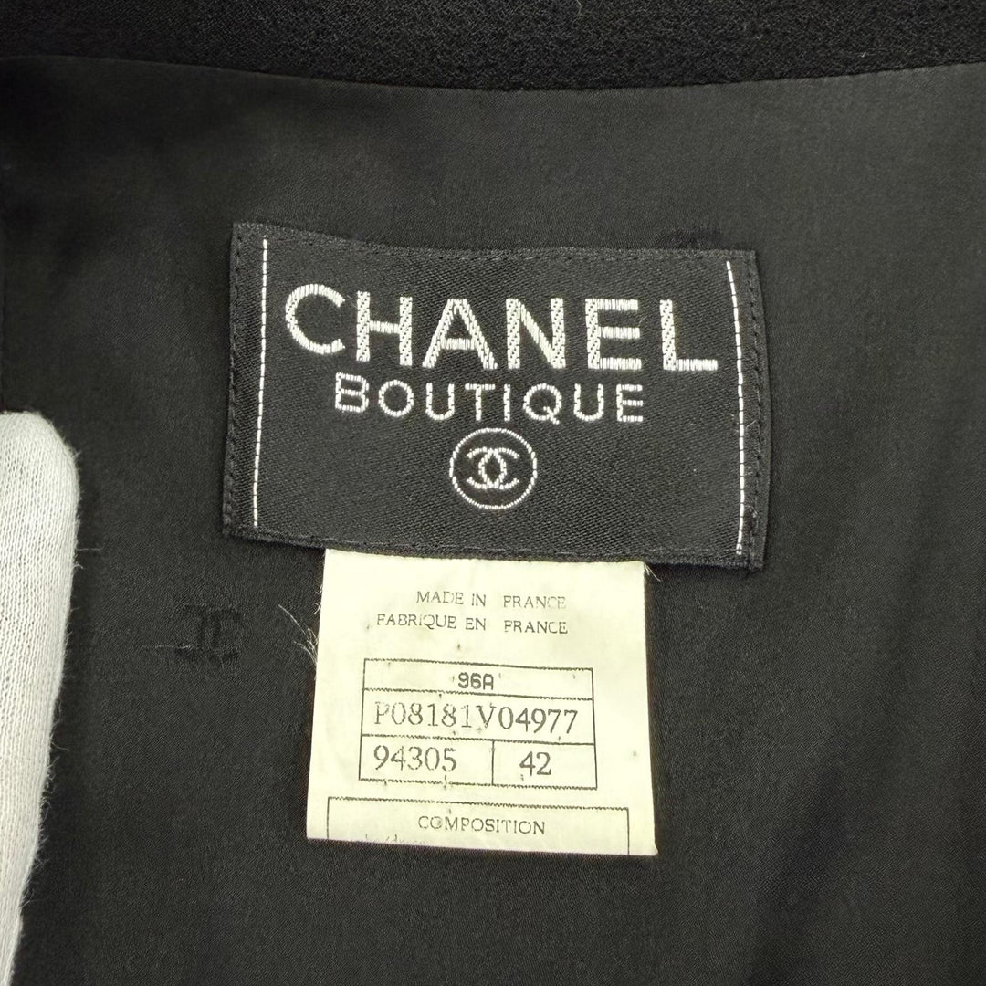 Excellent CHANEL coat COCO Mark Button Long Length black wool 42 96A P08181