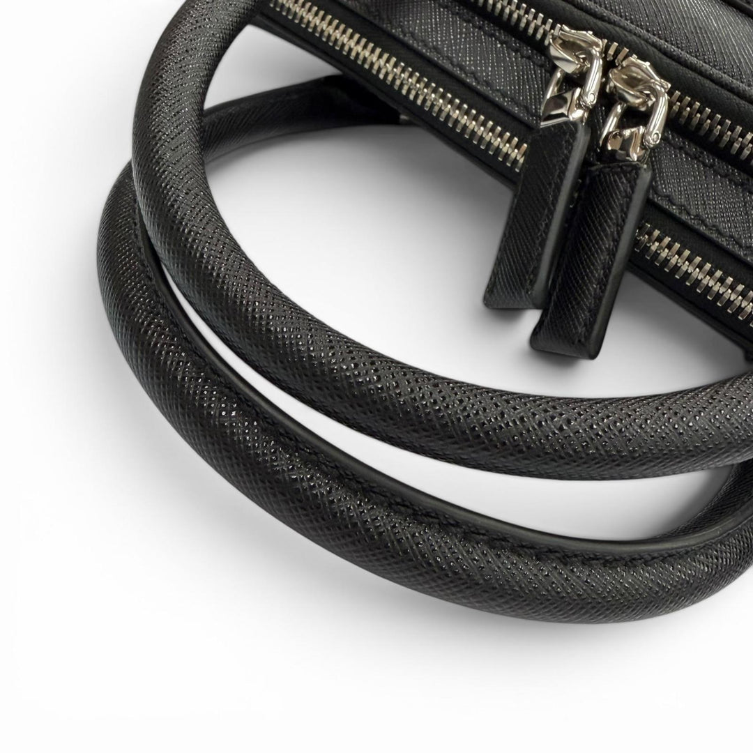 Excellent PRADA Business bag black Safiano leather mens 2VE022