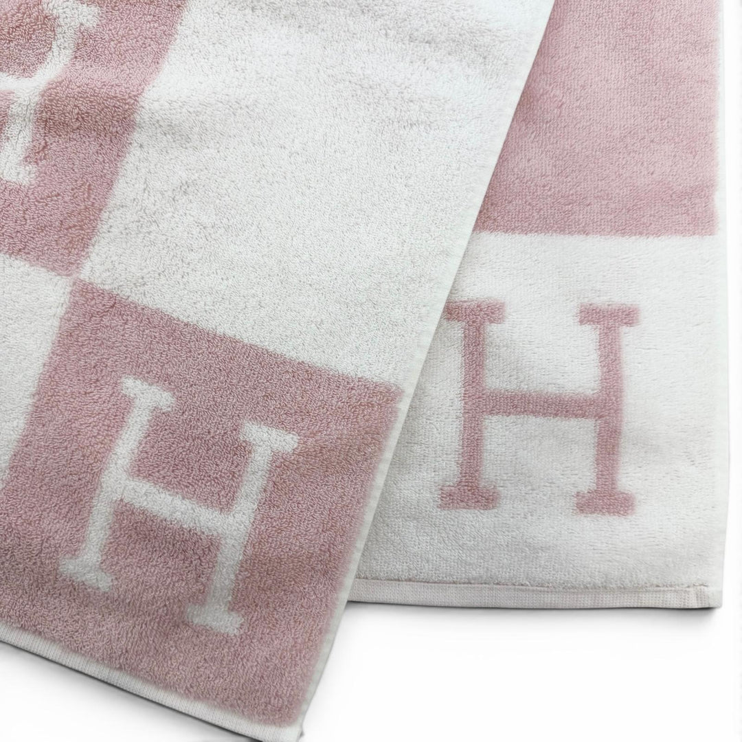 Excellent HERMES towel Avalon H pattern, around 120 x 34.6"" bath towel cotton