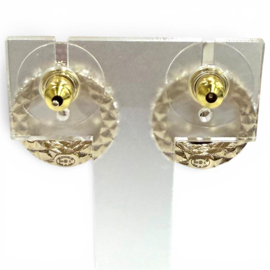Great CHANEL Pierce Rhinestone COCO Mark quilting gold Women B22S AB8304