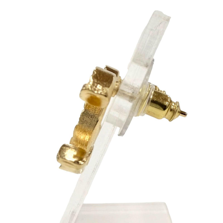 Great CHANEL Pierce gold Women B24V ABB375