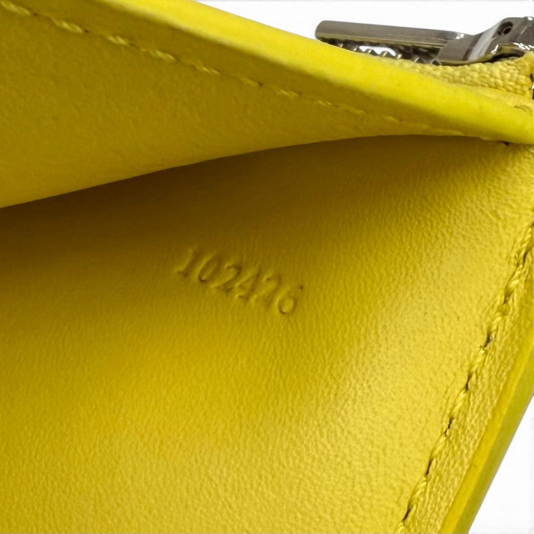 Very Good LOEWE Tri-fold wallet Pebble Vertical Wallet Small CANBS33X01