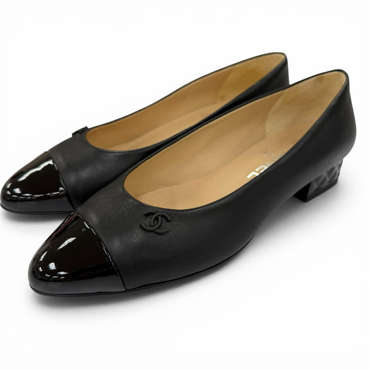 Great CHANEL pumps COCO Mark Matelasse Leather black leather Women 36 18B G34201