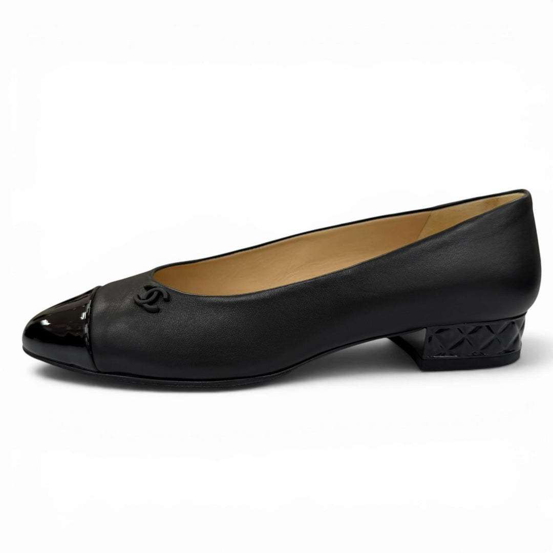 Great CHANEL pumps COCO Mark Matelasse Leather black leather Women 36 18B G34201