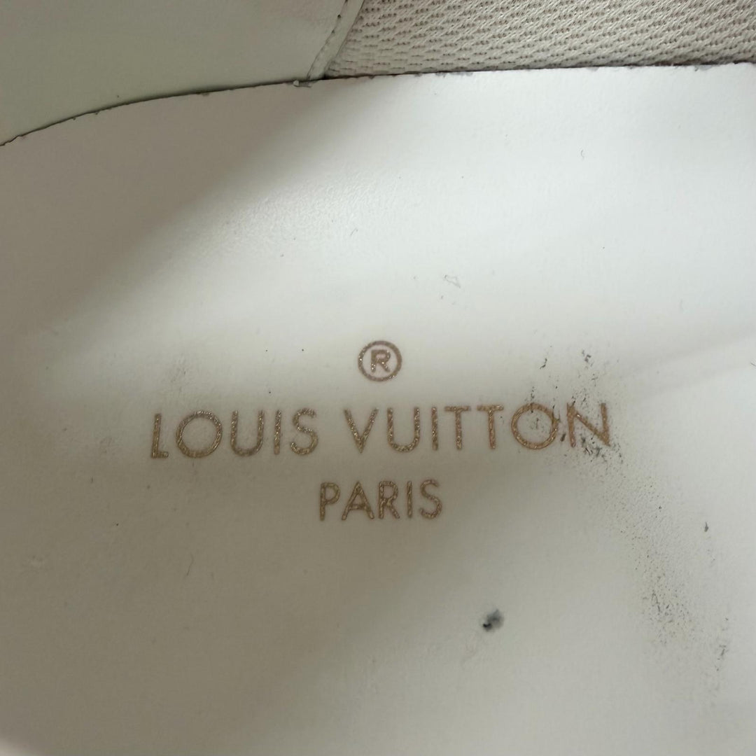 Great LOUIS VUITTON Low cut sneakers LV Oriline Monogram multicolor