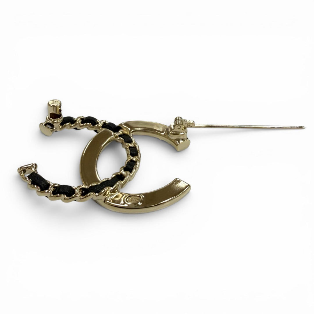 Excellent CHANEL Brooch COCO Mark Rhinestone Leather Chain gold ー Women A25B