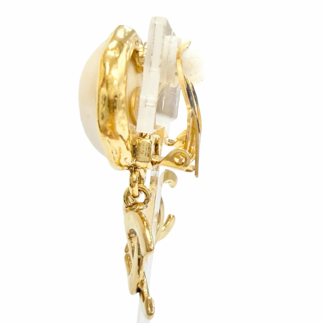 Excellent CHANEL Earring COCO Mark Fake Pearl Swing gold Women 94A
