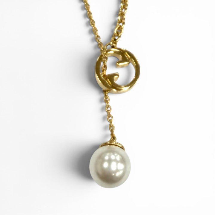 Excellent GUCCI Necklace Gucci Blondie Pearl Drop Necklace Interlocking G gold