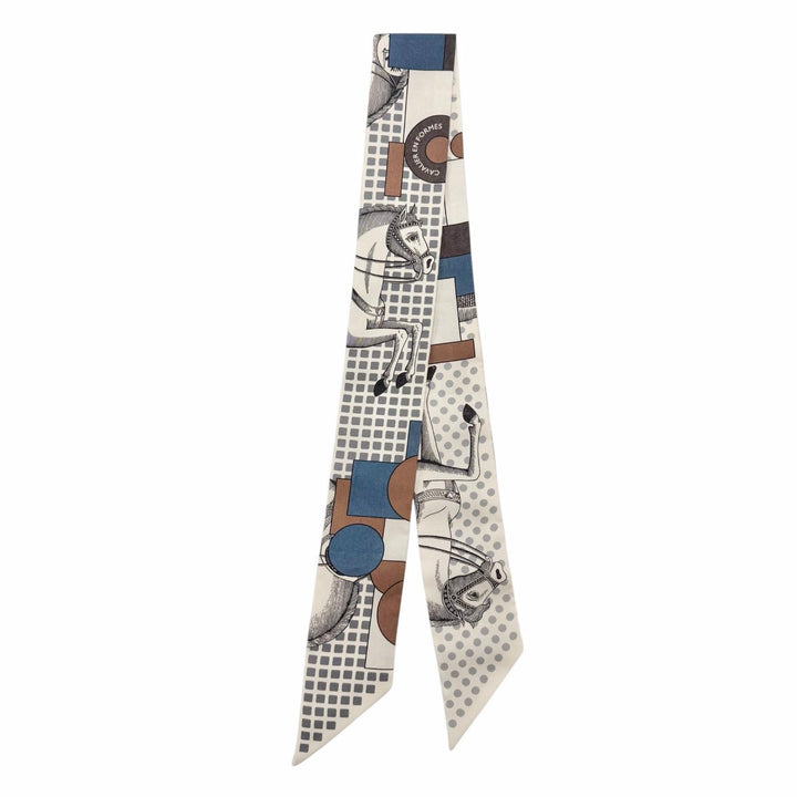Excellent HERMES scarf CAVALIER EN FORMES Multi silk Women