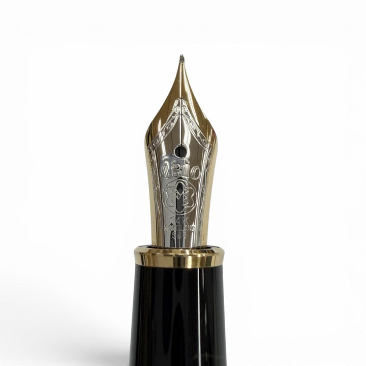Excellent MONTBLANC fountain pen Meisterstück Classic white star black 14K mens