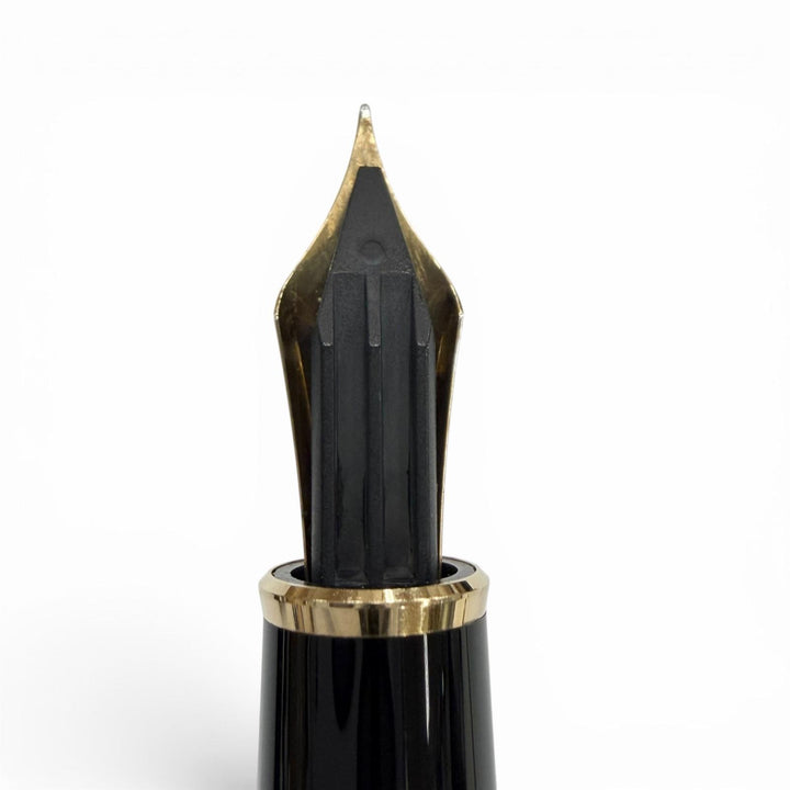 Excellent MONTBLANC fountain pen Meisterstück Classic white star black 14K mens