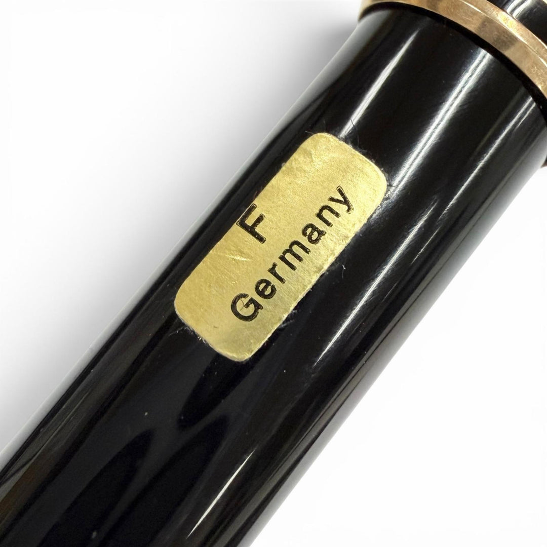 Excellent MONTBLANC fountain pen Meisterstück Classic 145 black 14K mens
