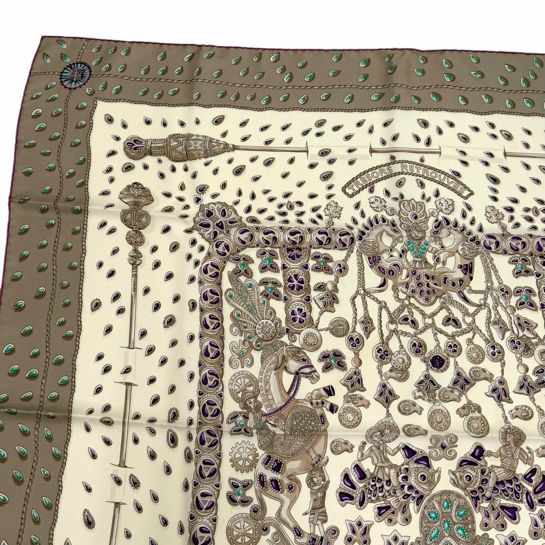 Excellent HERMES scarf TRESORS RETROUVES Hidden Treasures Multi silk Women