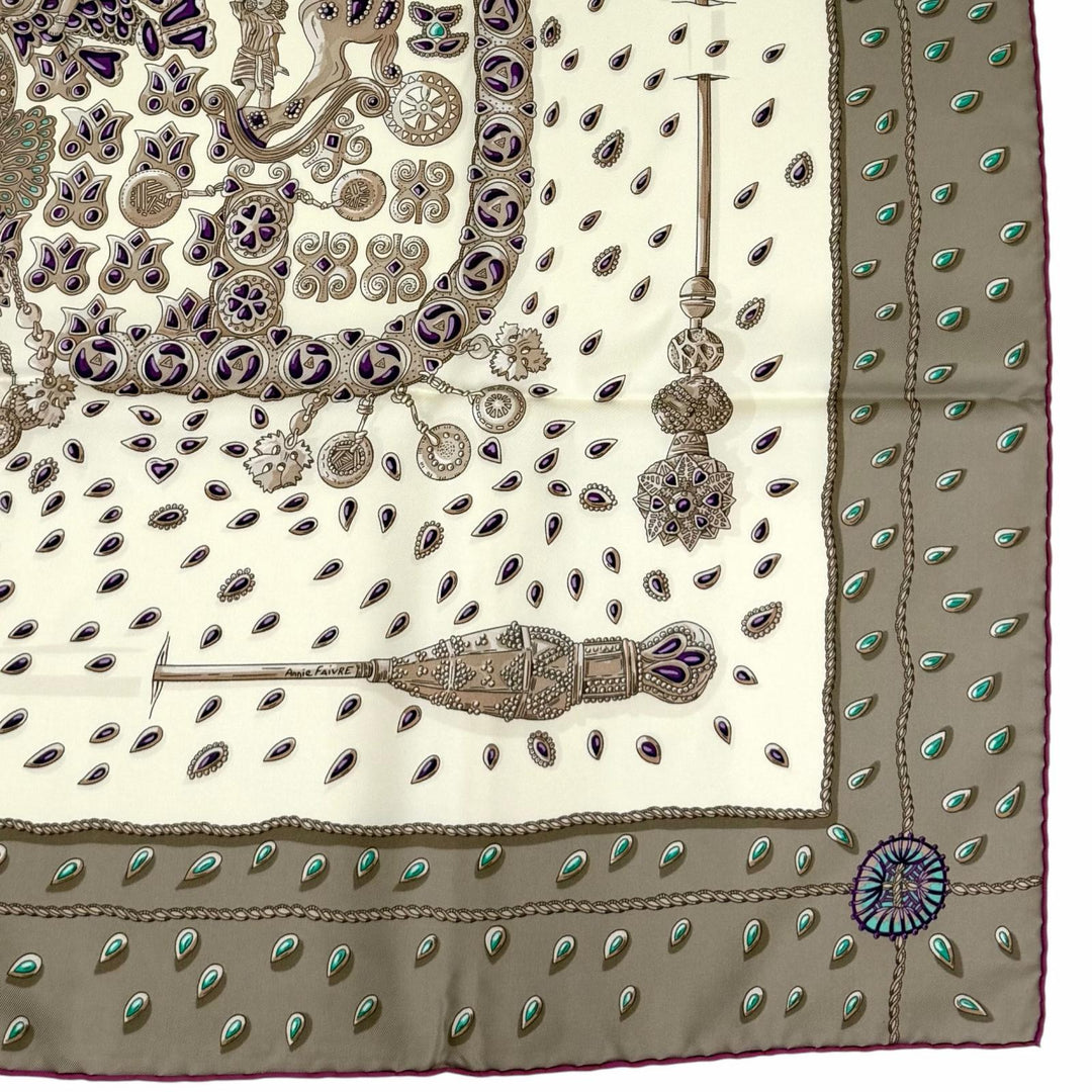 Excellent HERMES scarf TRESORS RETROUVES Hidden Treasures Multi silk Women