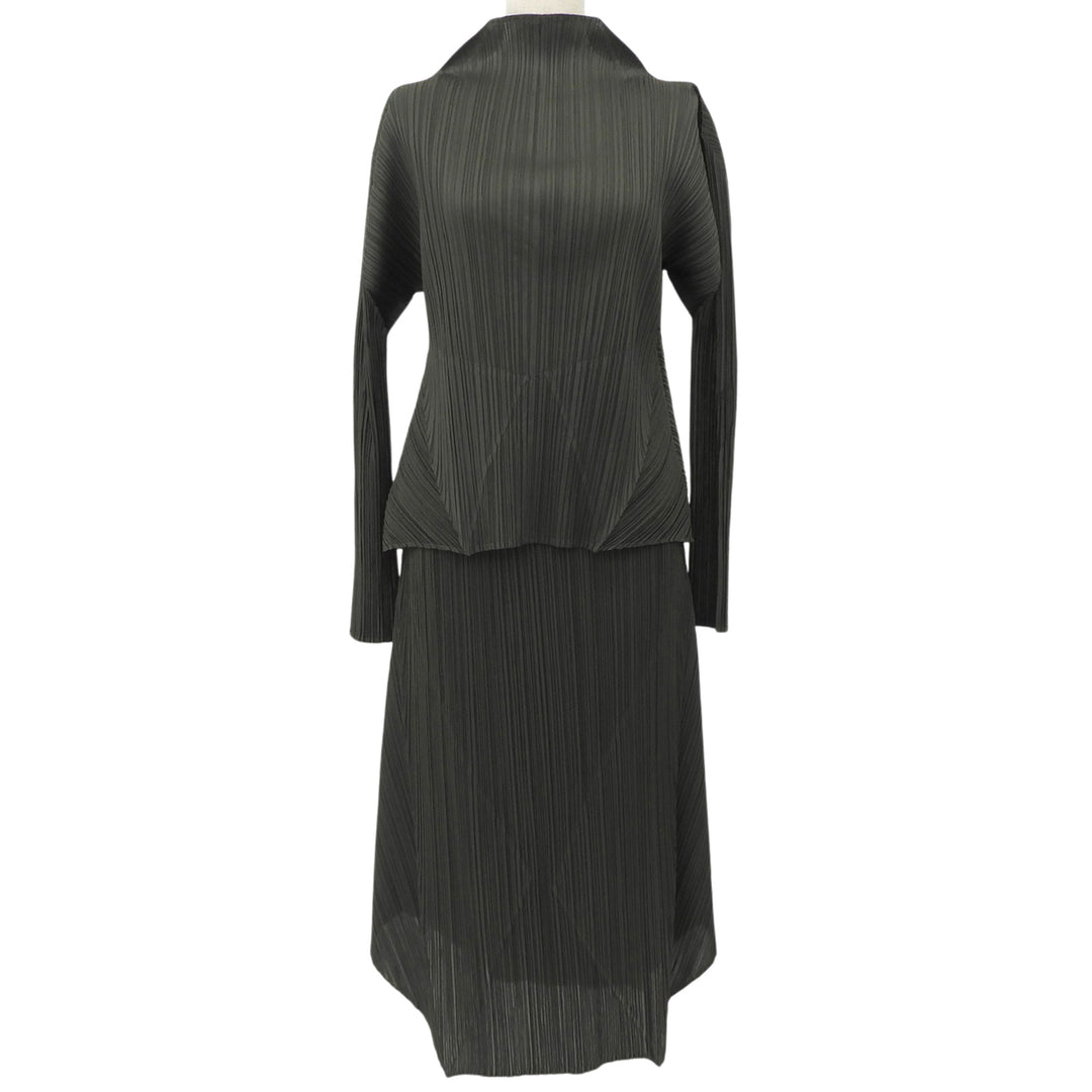 Excellent PLEATS PLEASE two-piece set olive polyester 3 PP51-JK142 PP51-JG146