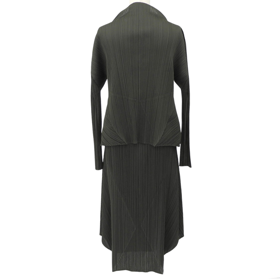 Excellent PLEATS PLEASE two-piece set olive polyester 3 PP51-JK142 PP51-JG146