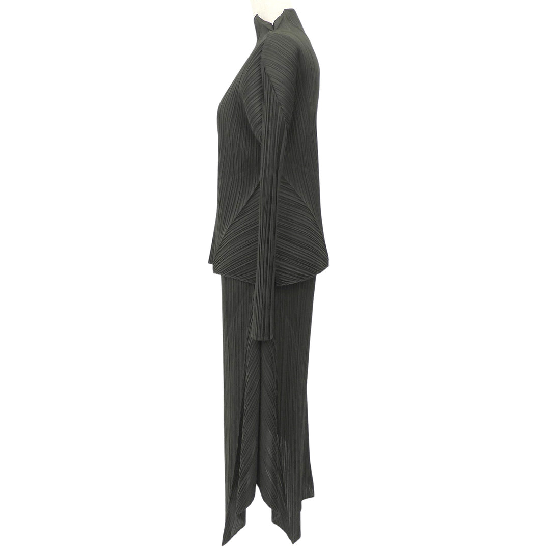 Excellent PLEATS PLEASE two-piece set olive polyester 3 PP51-JK142 PP51-JG146