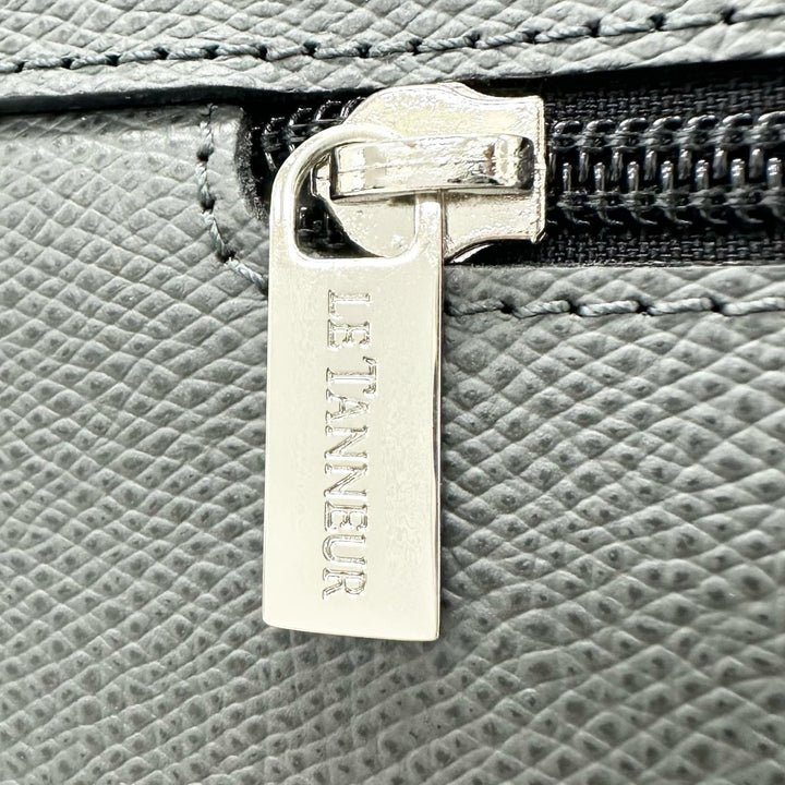 Discounted Pristine LE TANNEUR Briefcase Business bag gray Cowhide mens TCE4140 S2