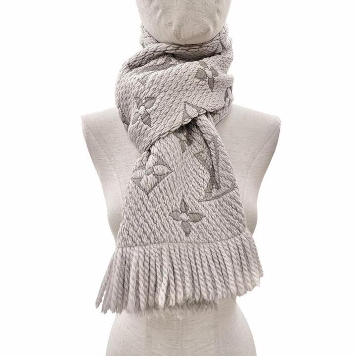 Great LOUIS VUITTON Scarf Escalp Logo Mania With fringe Gurege wool Women 413287