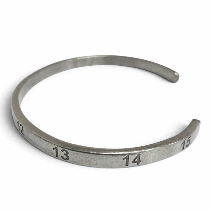 Great Maison Margiela 11 Bangle Number Logo Slim Cuff Silver SV925