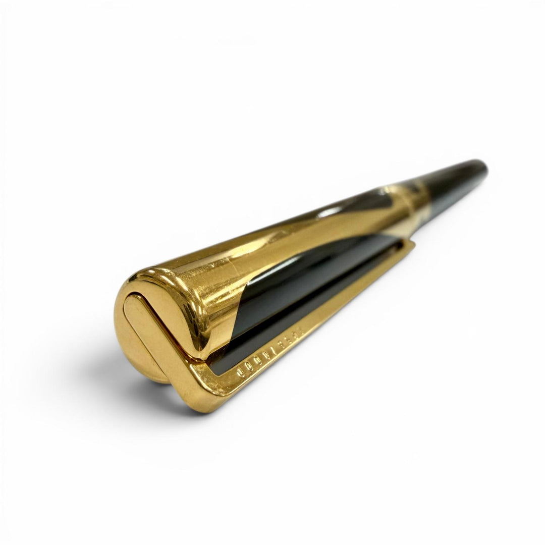 Very Good Dupont fountain pen Art Nouveau Limited Edition black 18K mens