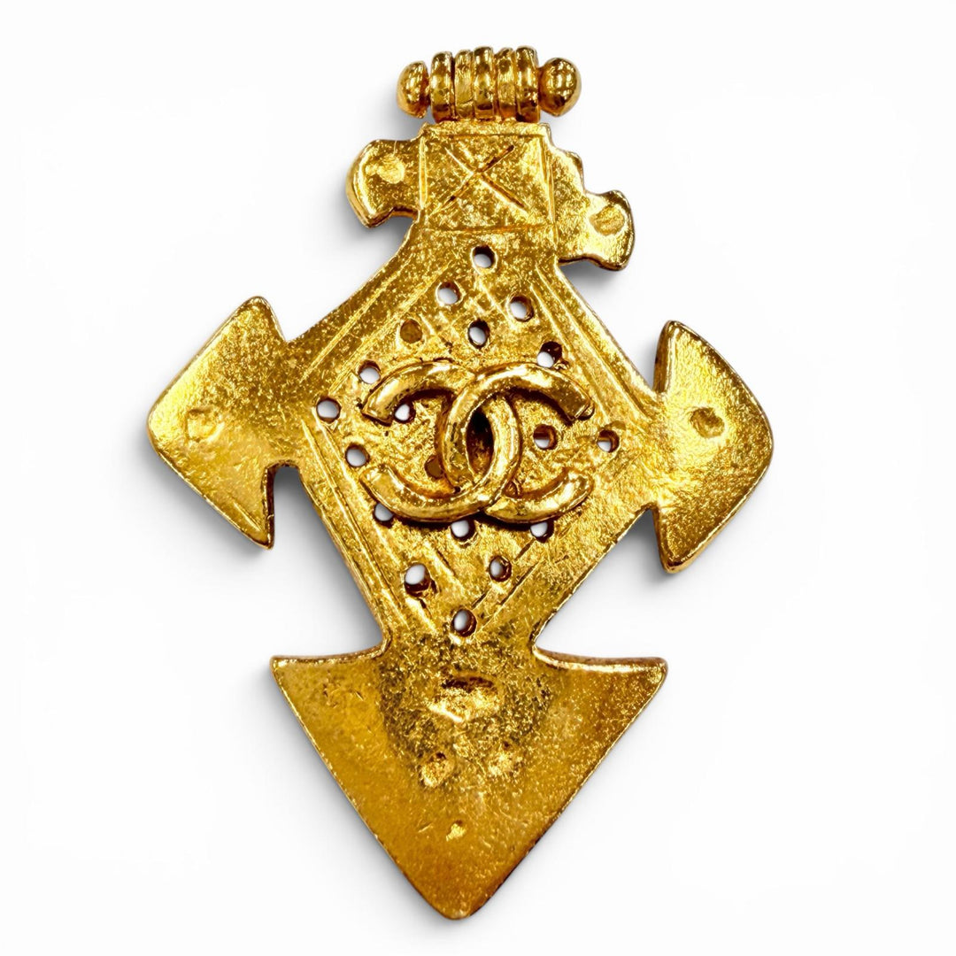 Excellent CHANEL Brooch gold Women 94P